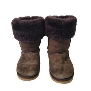 UGG Size W8 Classic Tall Chocolate Genuine Leather Sheepskin Lining Fur Boots